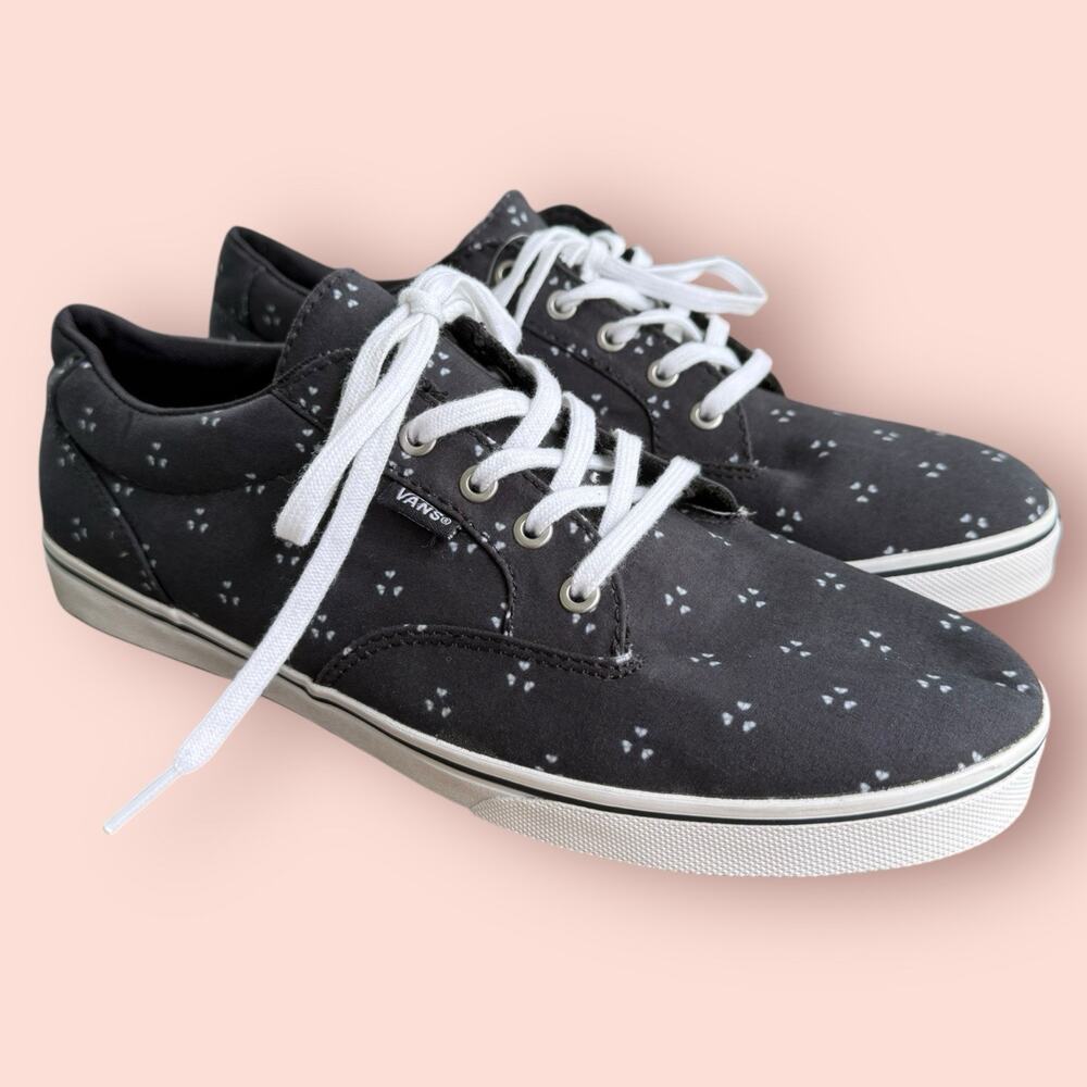Vans Off The Wall Womens 10 Black Canva Lace up Low Top Skate Shoes Heart